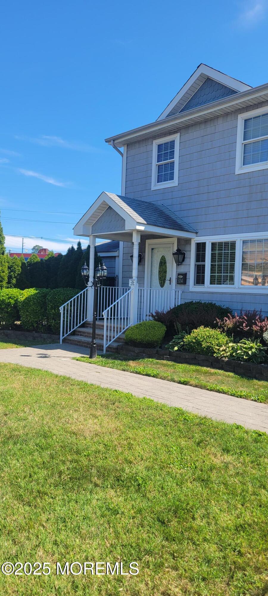 Photo of 314 Maple Place, Keyport NJ 07735