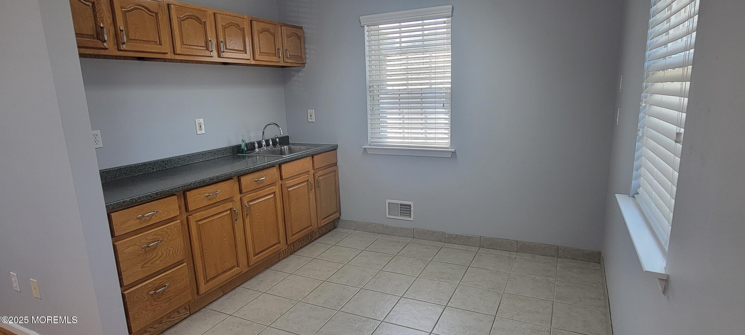 Photo of 314 Maple Place, Keyport NJ 07735
