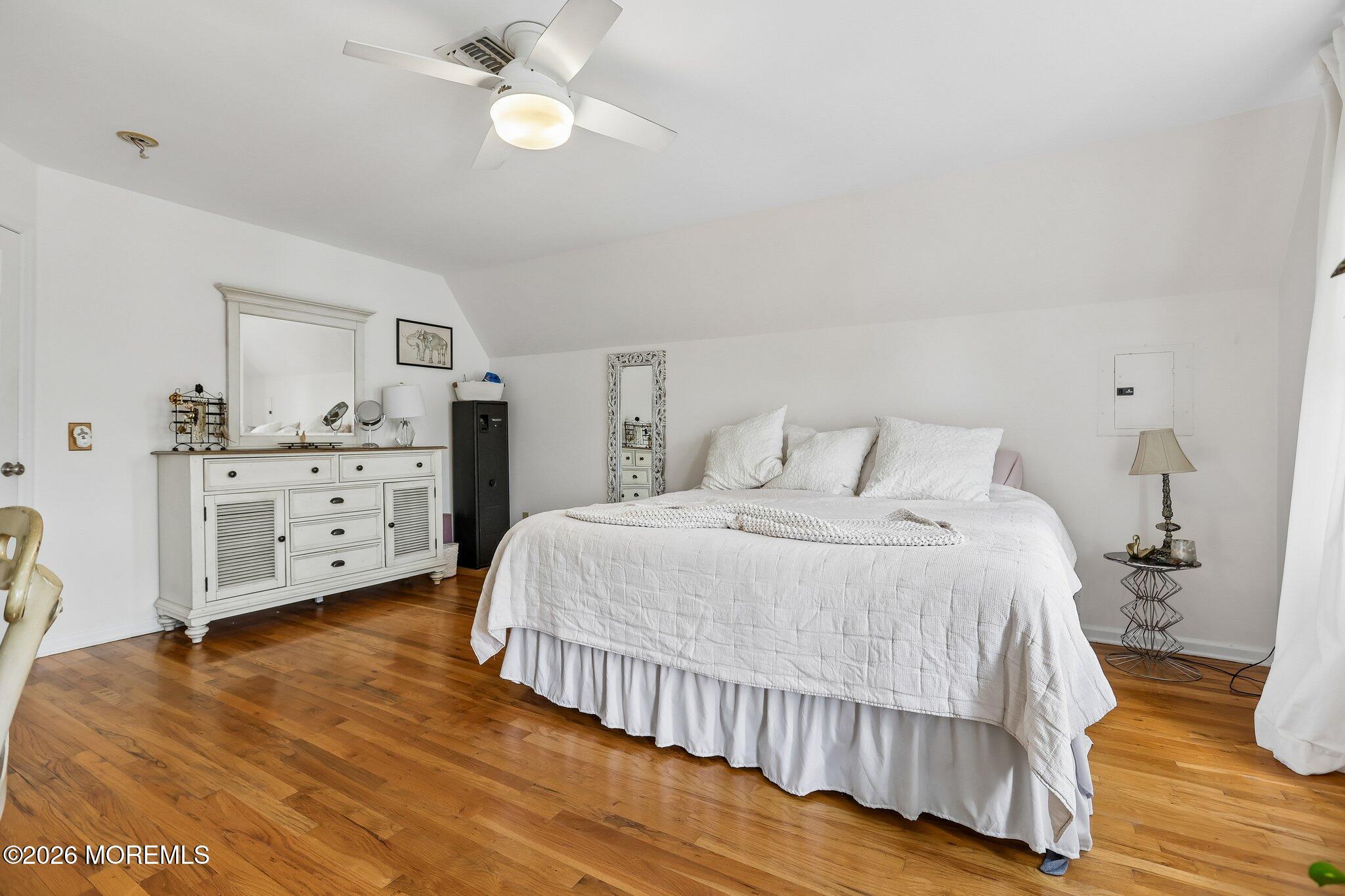 Photo of 622 Main Street, Avon-by-the-sea NJ 07717