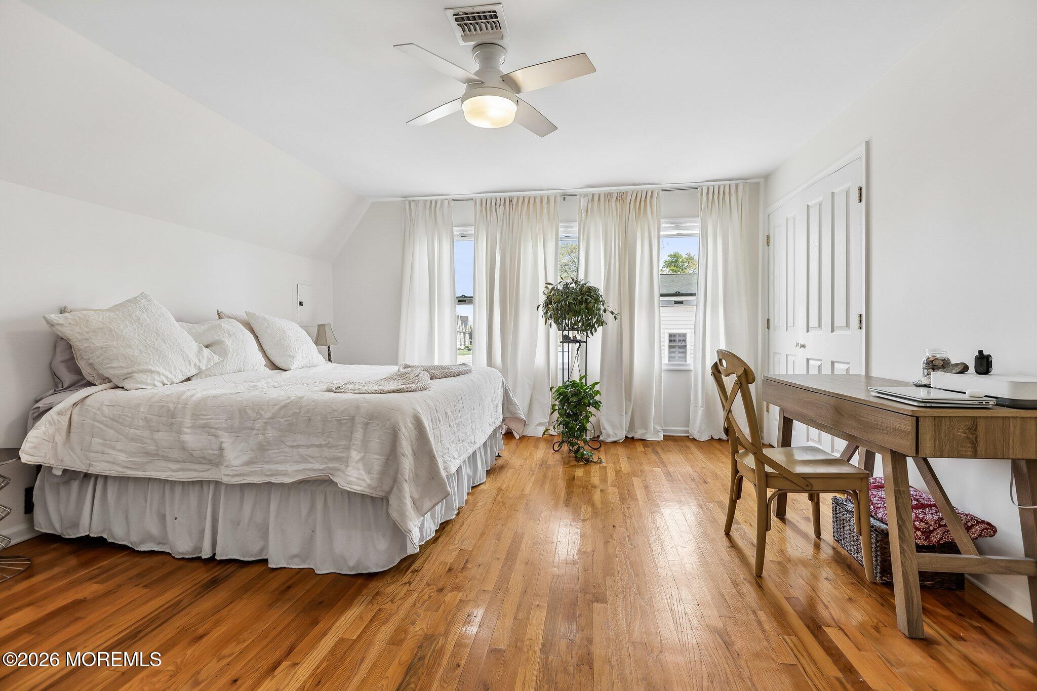 Photo of 622 Main Street, Avon-by-the-sea NJ 07717