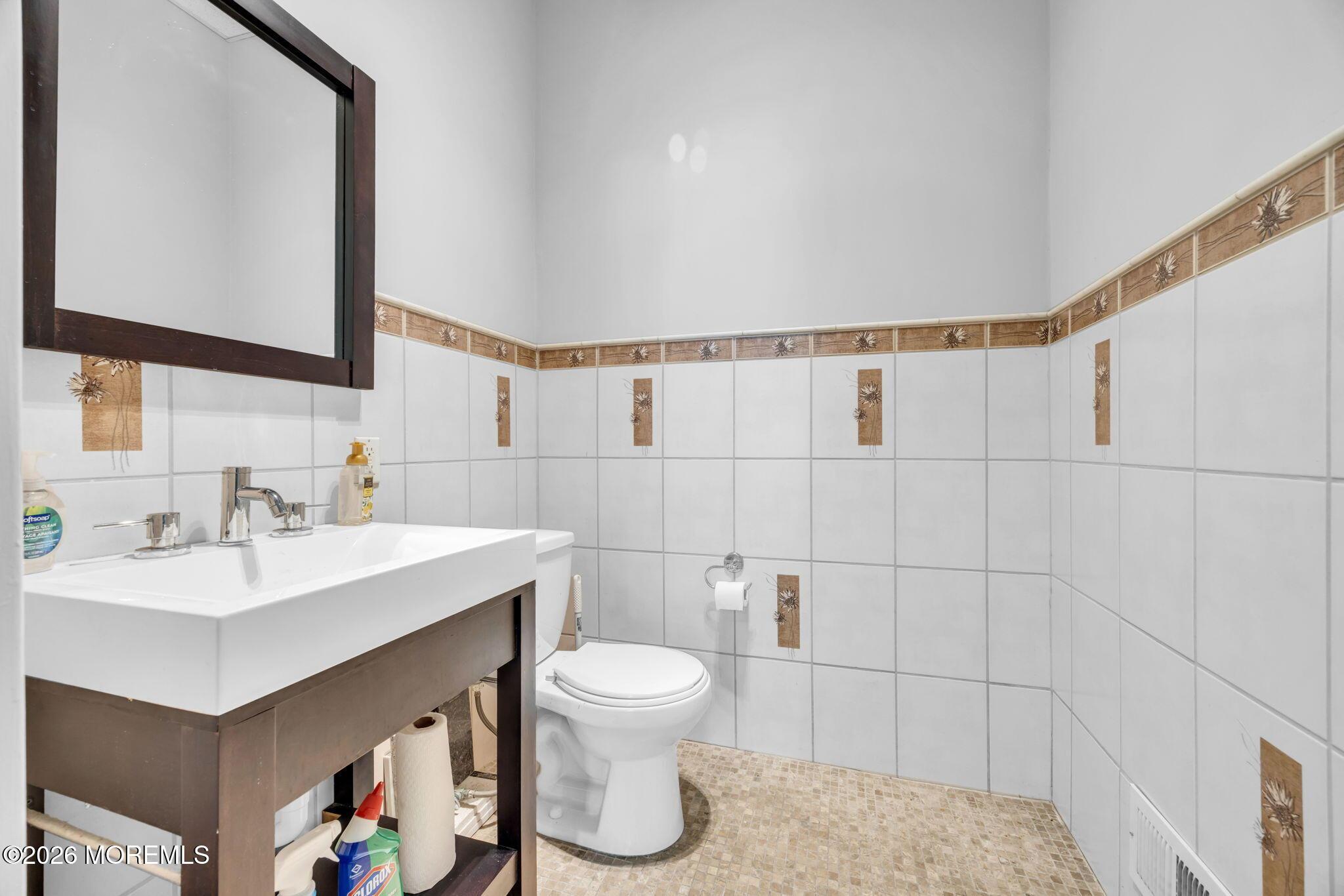 Photo of 210 NJ 36 3, West Long Branch NJ 07764