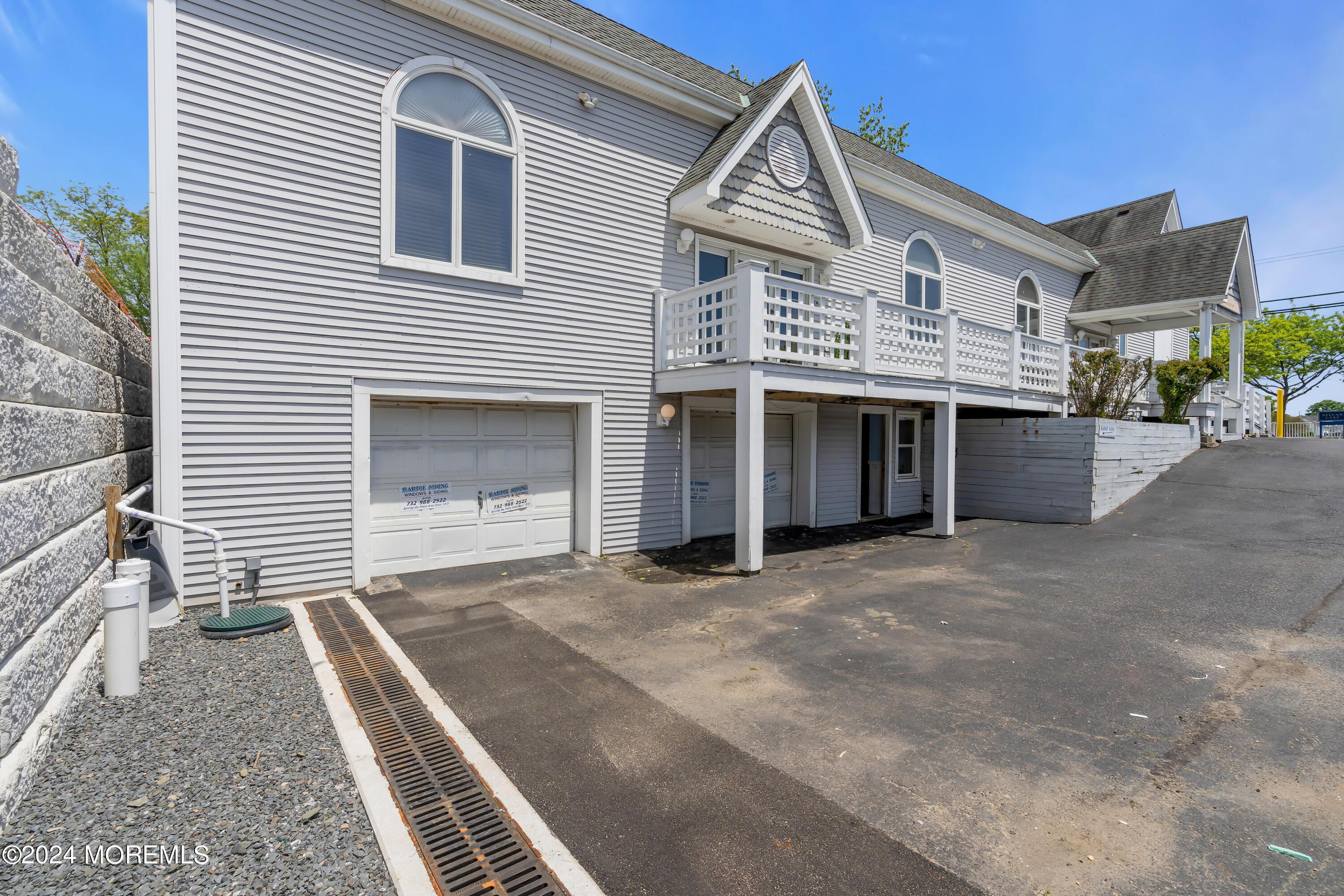 Photo of 813 Main Street, Avon-by-the-sea NJ 07717