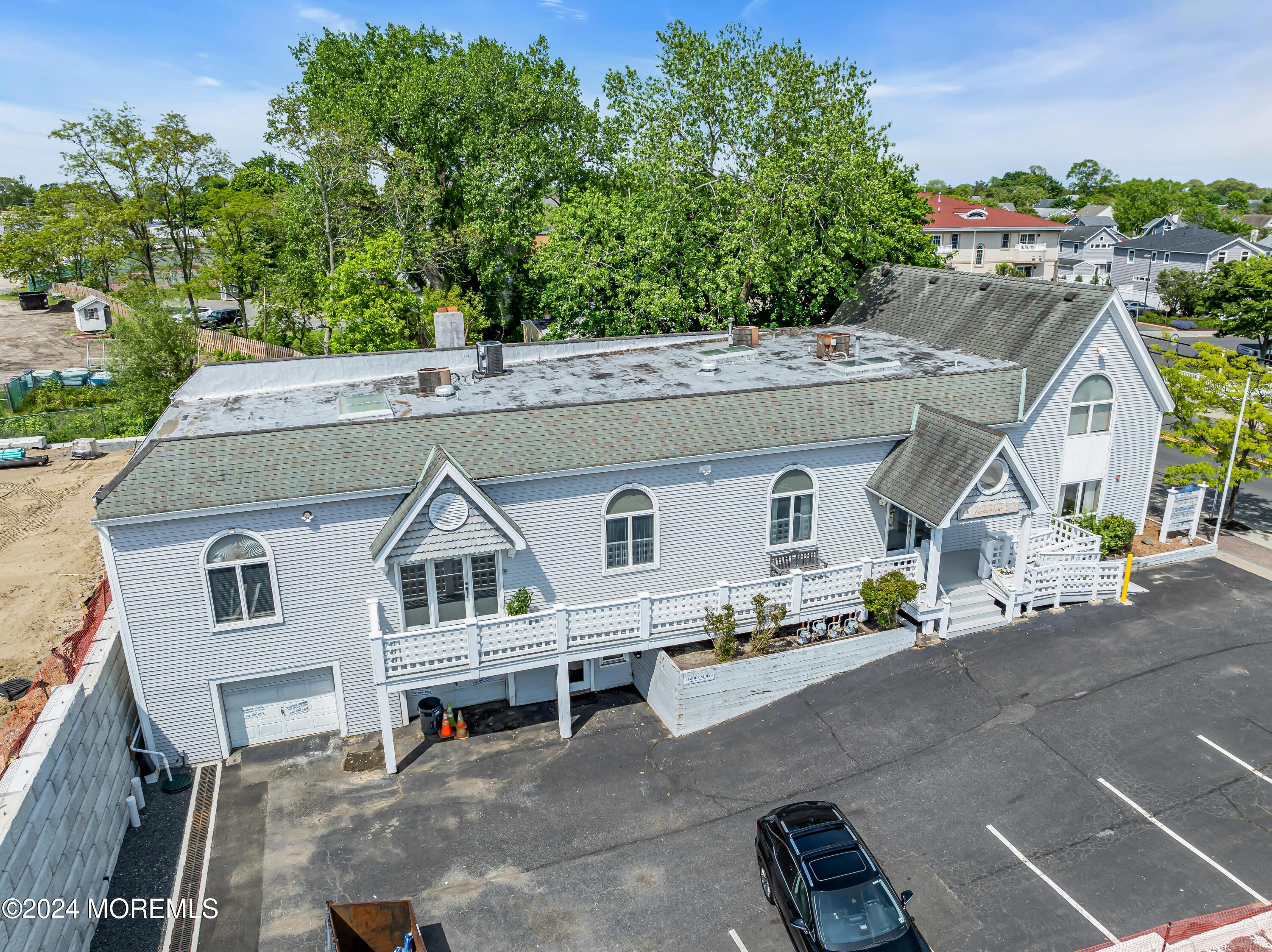 Photo of 813 Main Street, Avon-by-the-sea NJ 07717
