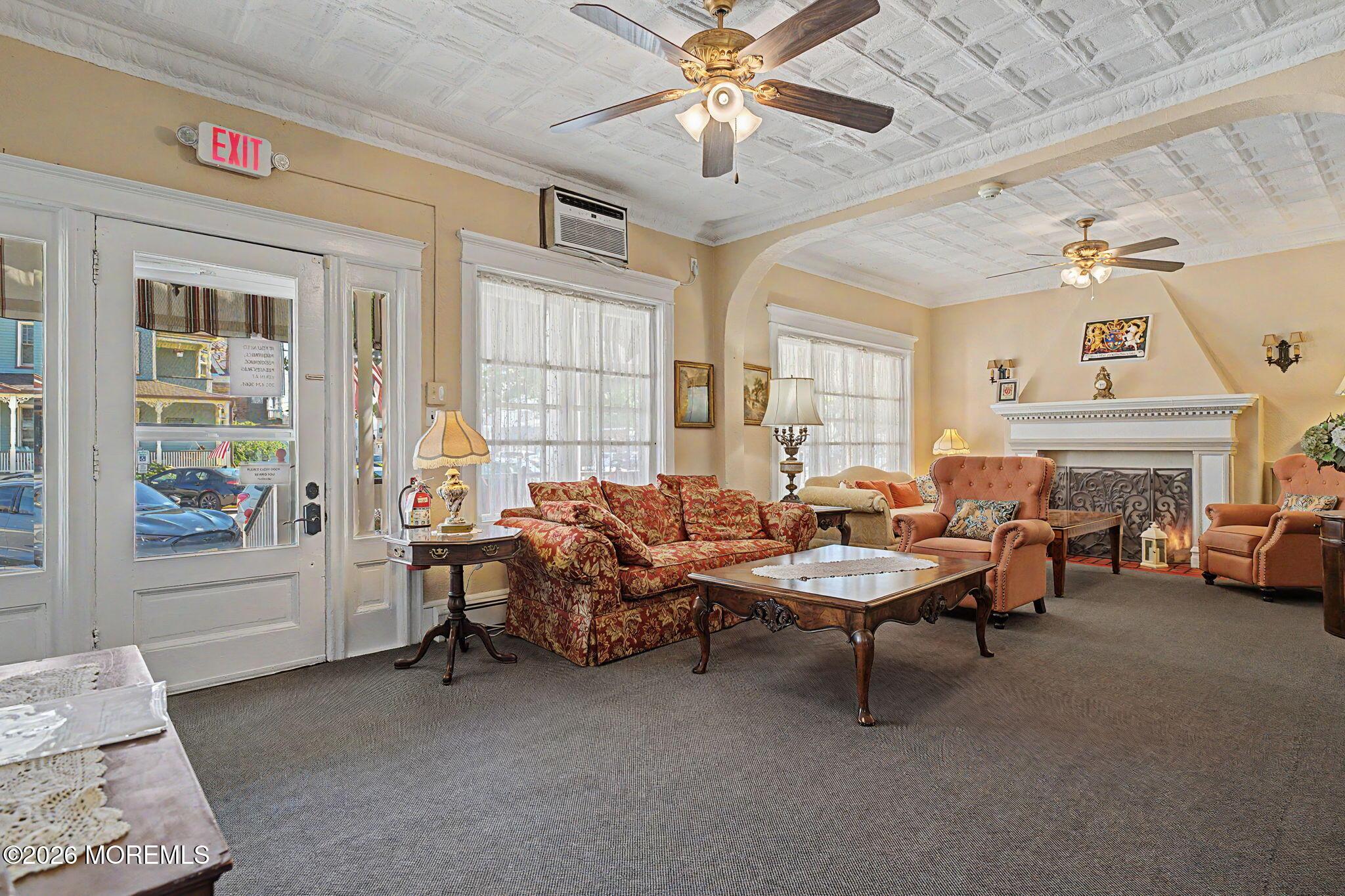 Lobby.