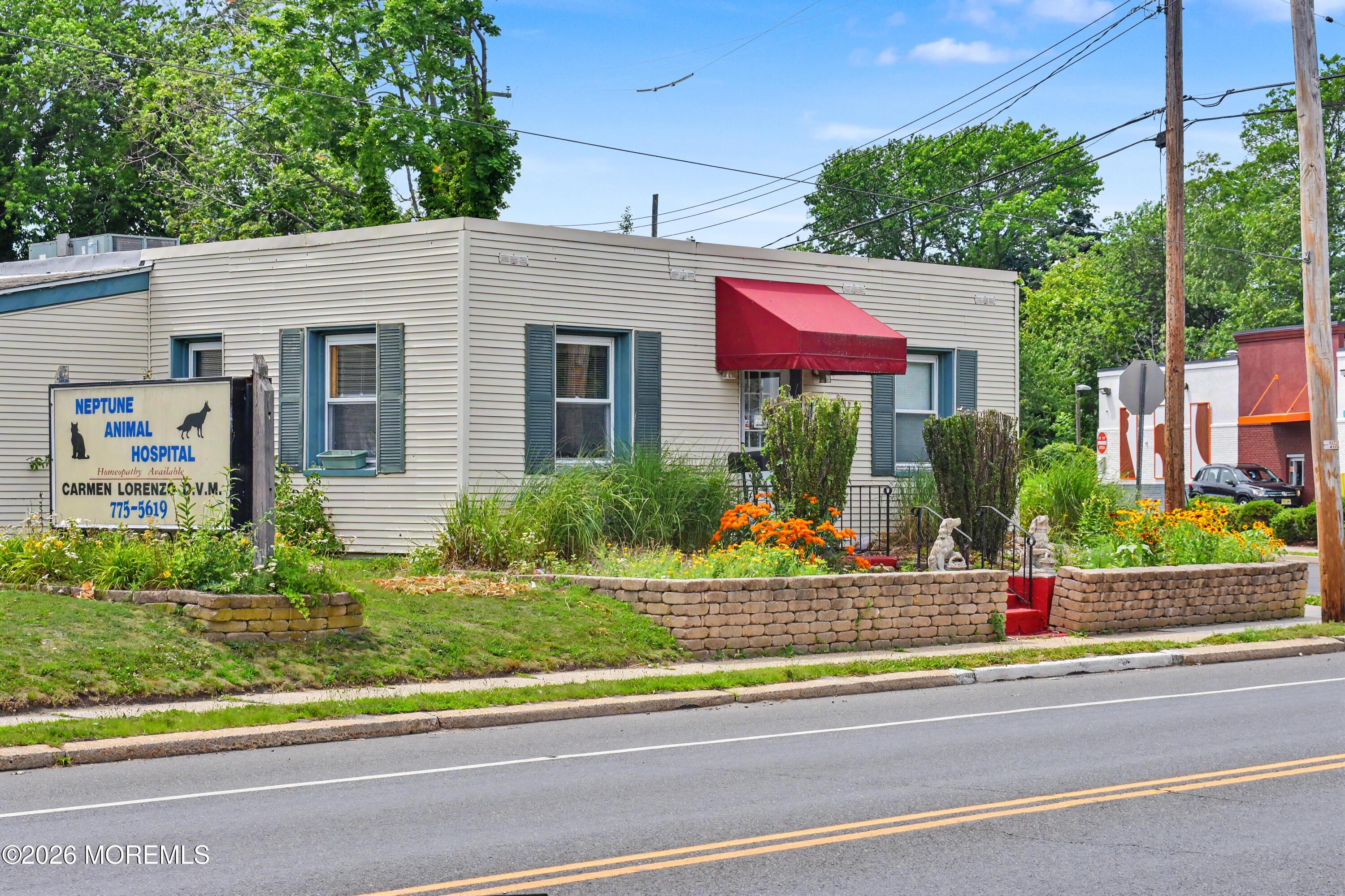 Photo of 317 Route 35, Neptune Township NJ 07753