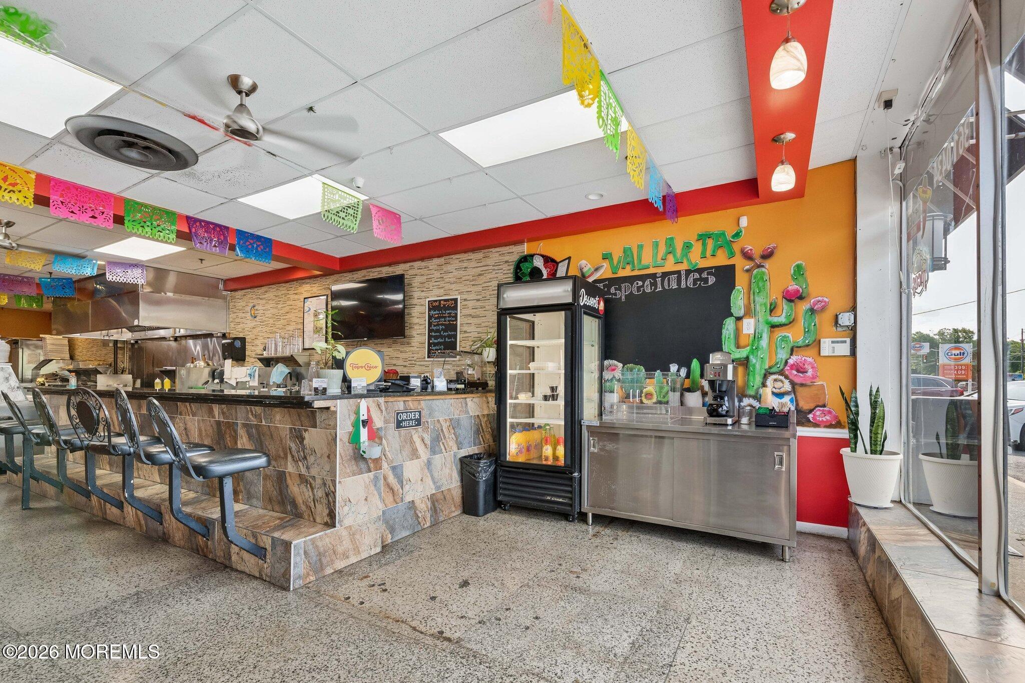 First view of this bright and open layout restaurant.